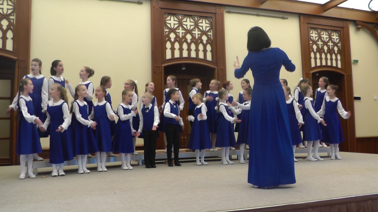 В. Моцарт, русский текст Я. Родионова "Утром ранним" - YouTube