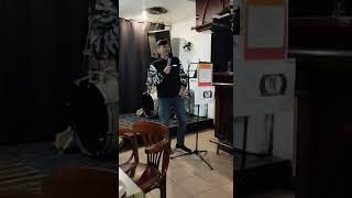 Et Pas Quà Moitié Arnaud François