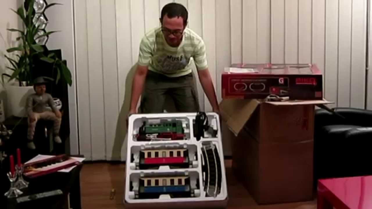 Unboxing G Scale Model Train Piko - YouTube