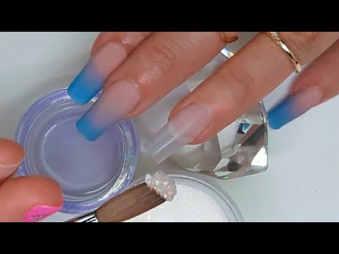 UÑAS ACRILICAS MEDIANAS DISEÑO AZUL CIELO EN EFECTO OMBRE - thptnganamst.edu.vn