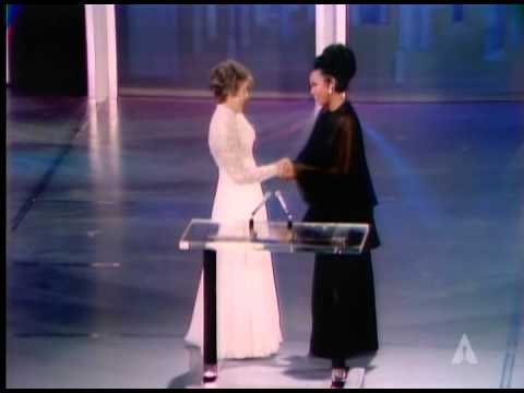 Onna White Receives an Honorary Award: 1969 Oscars picture editor
