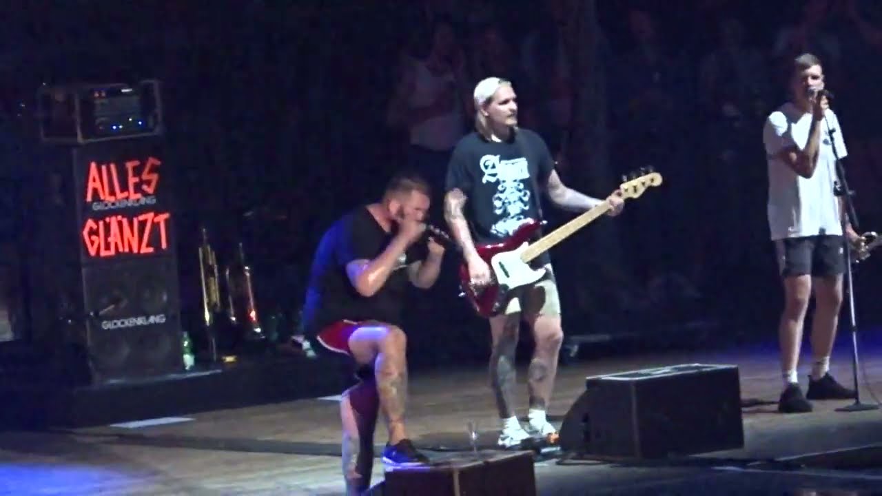 Feine Sahne Fischfilet - Irgendwann (29.7.23 at Parkbühne Wuhlheide, Berlin)