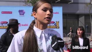 Zendaya: 2014 Radio Disney Awards Red Carpet