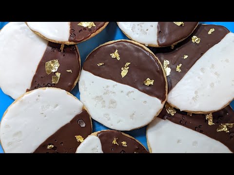 How to Make Black and White Cookies Decorated with Edible Gold