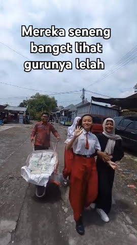 anak anak senang gurunya begini, #sekolah #anak #lucu #kesehariansekolah #fyp #viralvideo #shorts