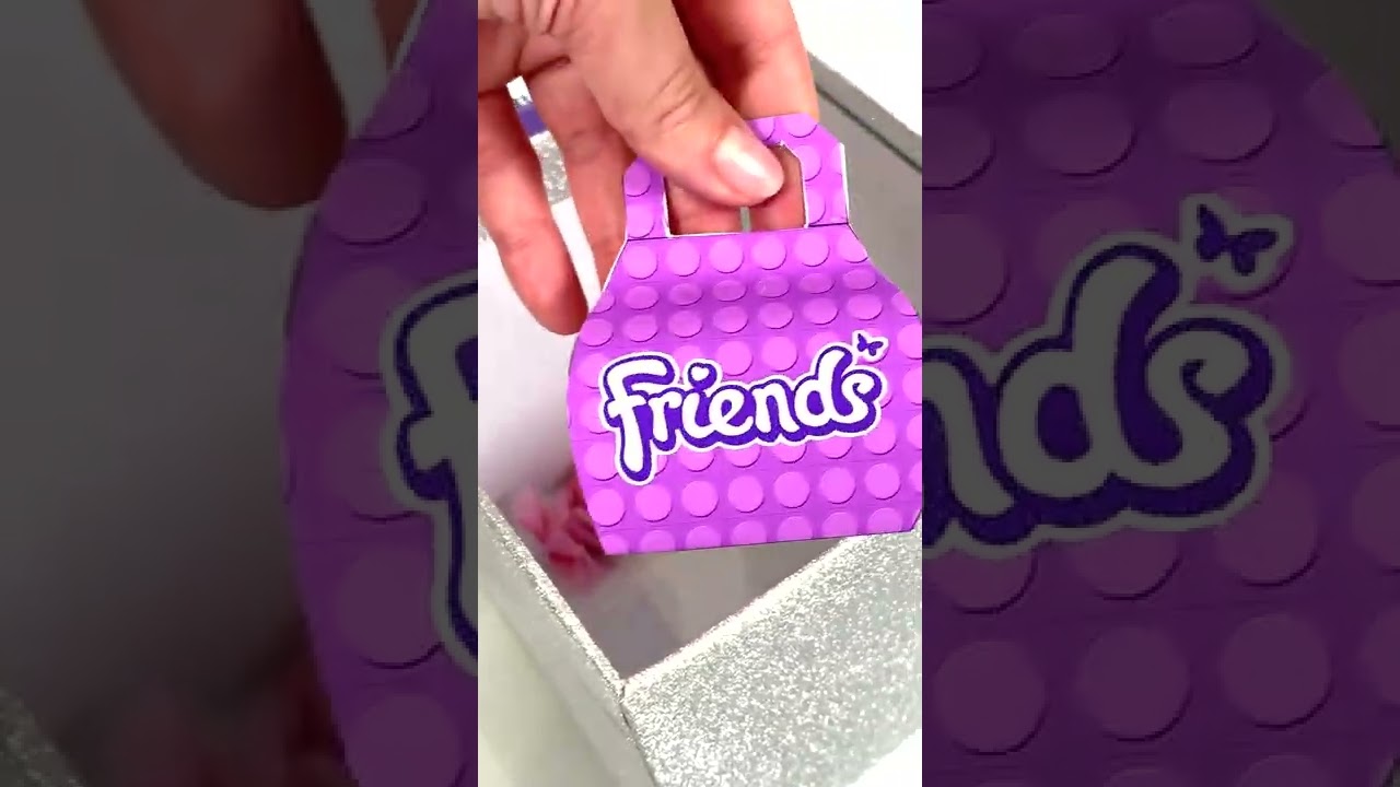 Unboxing Lego Friends Surprise Box 
