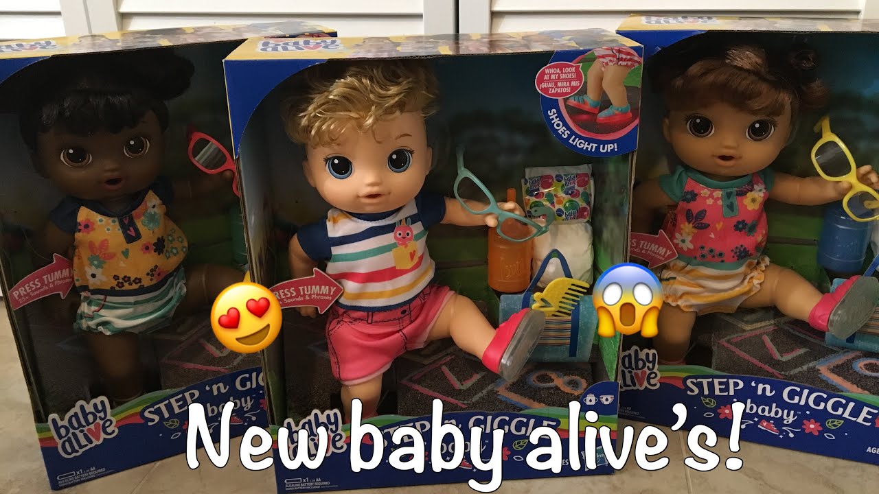 Baby Alive Step /'N Giggle Baby Blonde Hair Boy Doll with 25 Sounds and Phrases