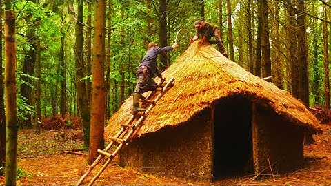 Build this 12 Day Woodland Project with hand tools - Building a Celtic Roundhouse - The Full Build