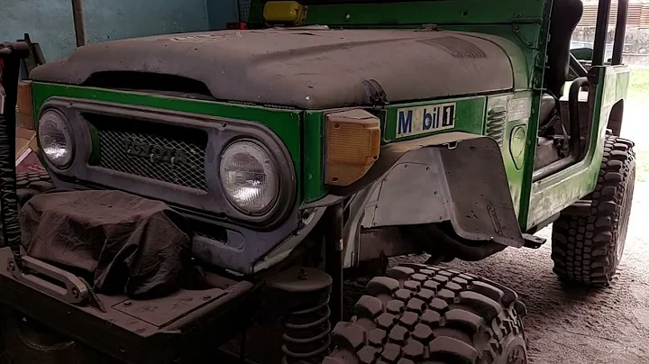 Toyota Land Cruiser FJ40 2F cold start