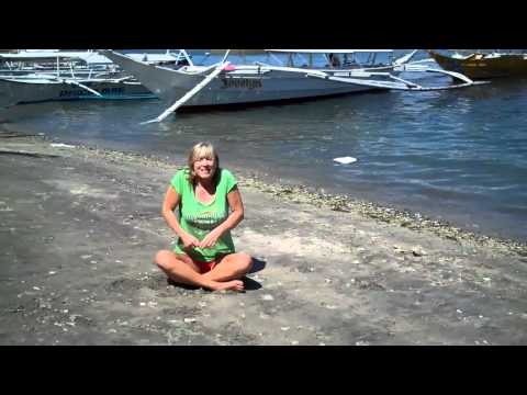 Yoga Round the World with Julia Tindall Shoulder S...
