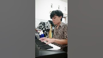 Thumbnail of LEE HI - BREATHE (intro piano cover)