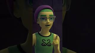 Clawdeen & Clawd Tehlike Altında Monster High Türkiye