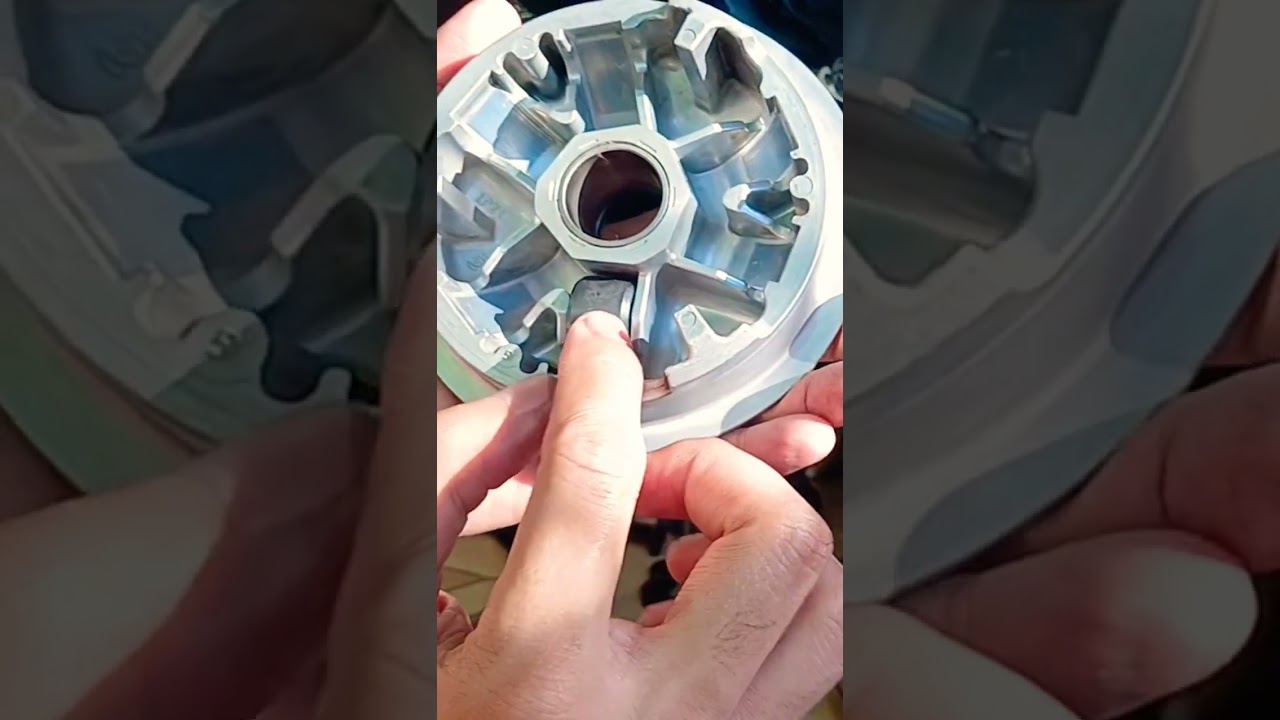 Cara memasang roller yang benar PCX 160 Part 14