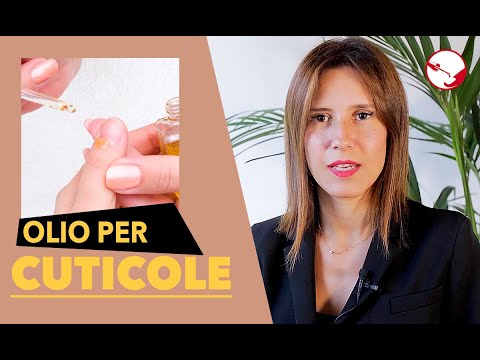 Video: Come applicare fondotinta e cipria (con immagini)