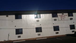 Sleeping dragon motel - Thunder Bay - Canada