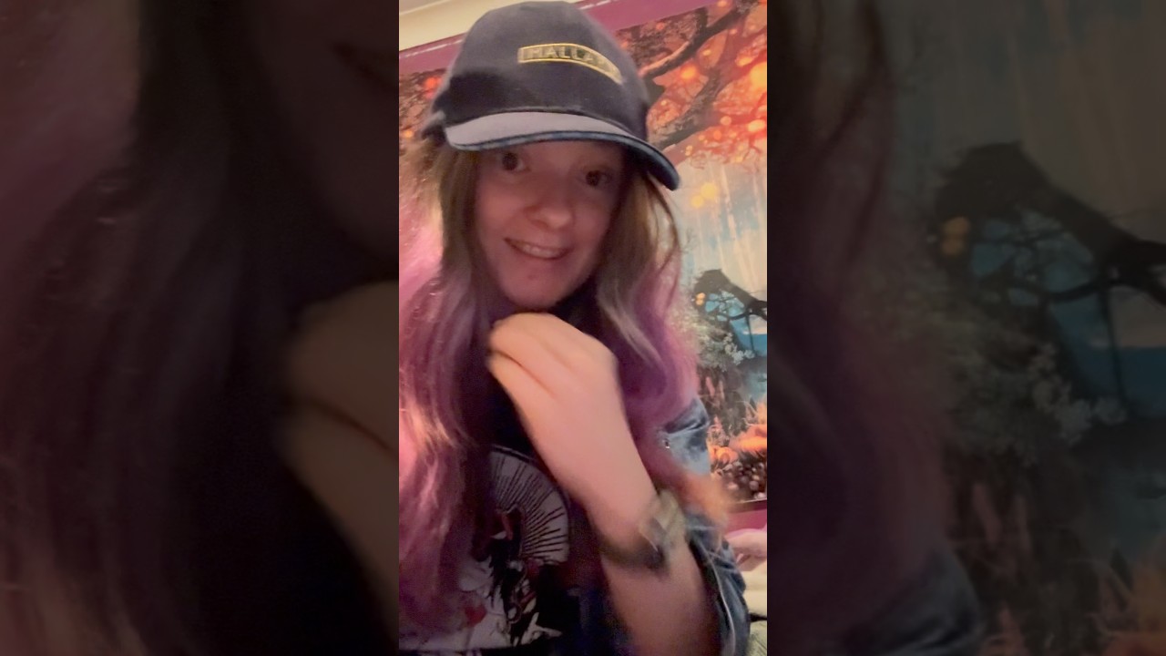 Весёлая пятница 💜🤘 