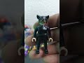 Gatúbela o Catwoman en Abriendo Huevo Kinder Sorpresa de DC y Playmobil, Figura Coleccionable