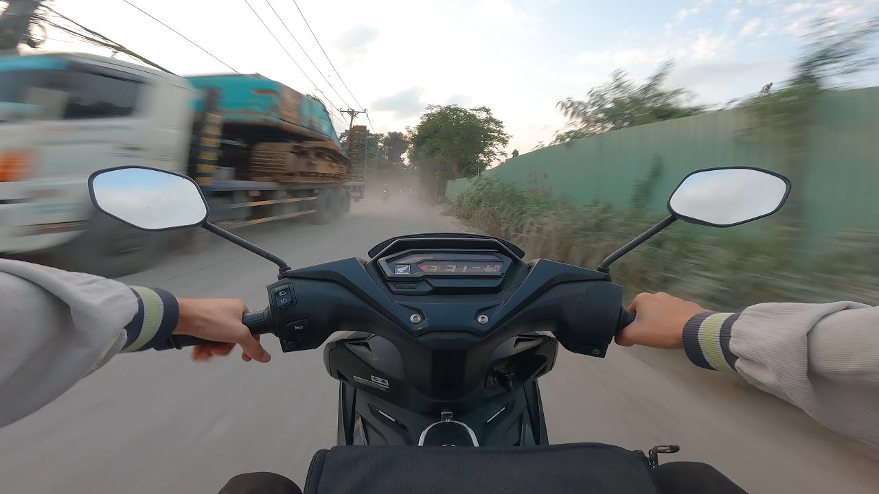HONDA WINNER X 150 | Dusty Ride Home Along Ring Road 3 Construction
