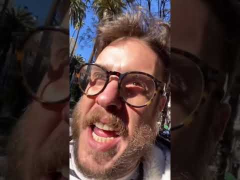 Así se brinda en España.