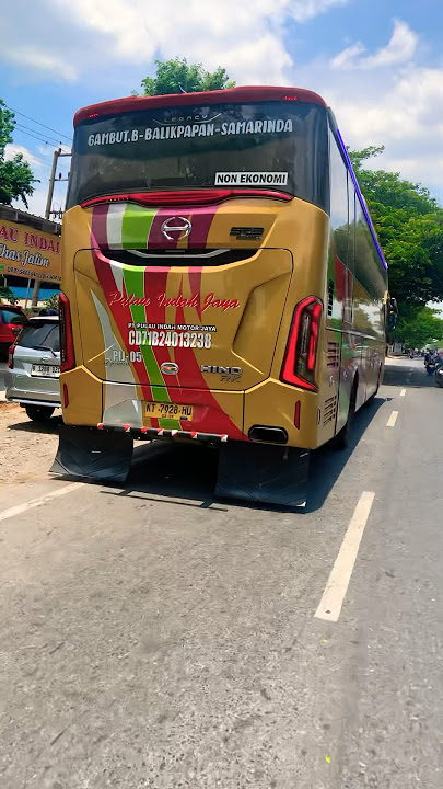 Bus Pulau Indah Jaya PIJ-05 menuju Samarinda via Amuntai || Ada yang tau Bus ini Julukannya apa??