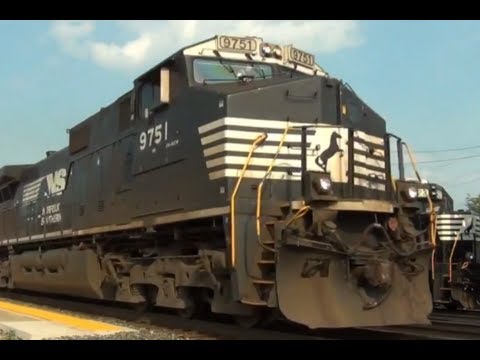 Very Fast Freight Train - Norfolk Southern freight train at Bryan, Ohio traveling at 60MPH!