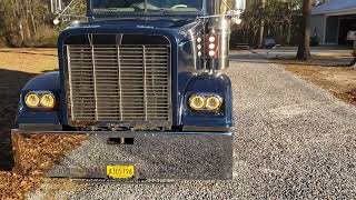 2000 FREIGHTLINER FLD132 CLASSIC XL For Sale