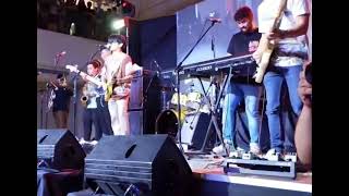 Lola Amour - Fallen Extended Intro (Live at Cebu Ayala Malls Central Bloc)