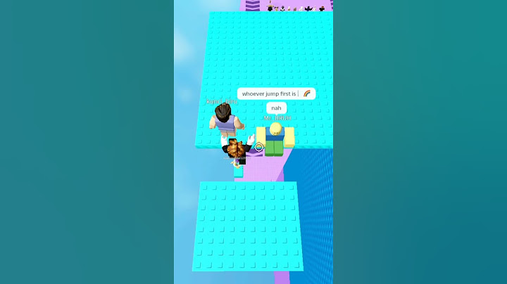 bro is a fairy🤣 #trollisapiningtower #roblox #wallhop #bacon #tower #troll #trolltower #obby