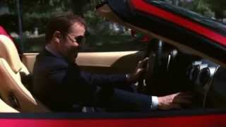 Entourage - Ari Gold races in LA in a Ferrari vs a Purshe