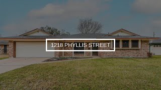1218 Phyllis Street | Deer Park Real Estate