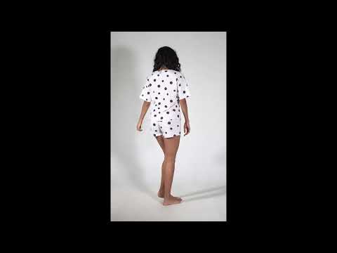 Купить Хлопковый комплект из футболки и шорт VIENETTA 3113270642 в Украина в Lingerie.ua - Одяг для дому та відпочинку, Видео 1