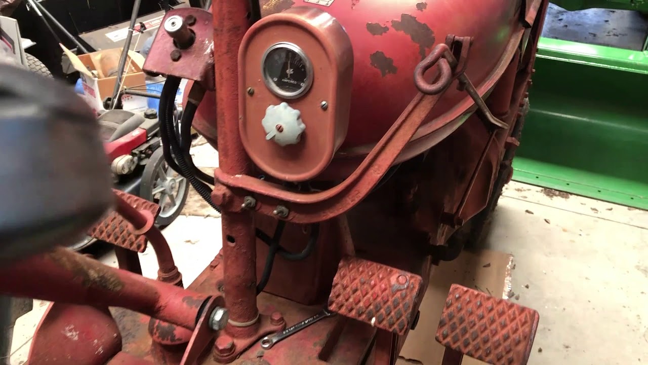 1941 Farmall H Cold Start YouTube