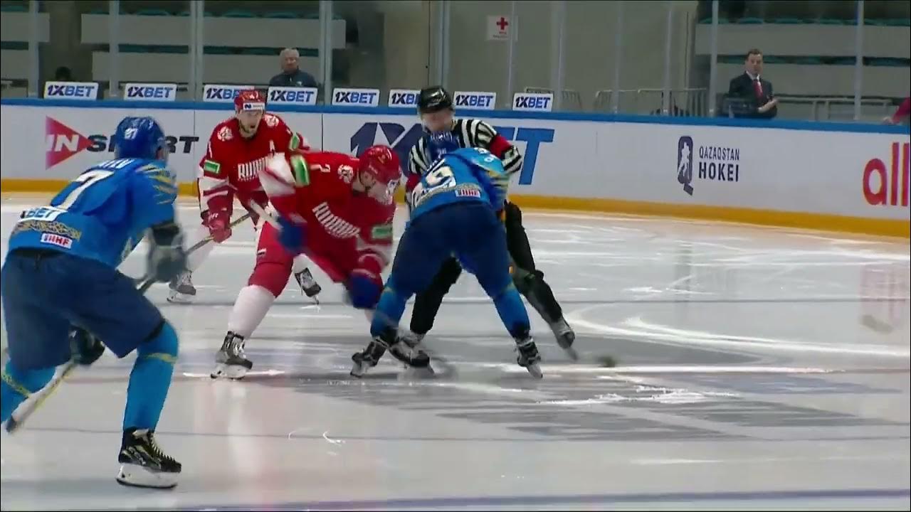 Хоккей с шайбой пятерка