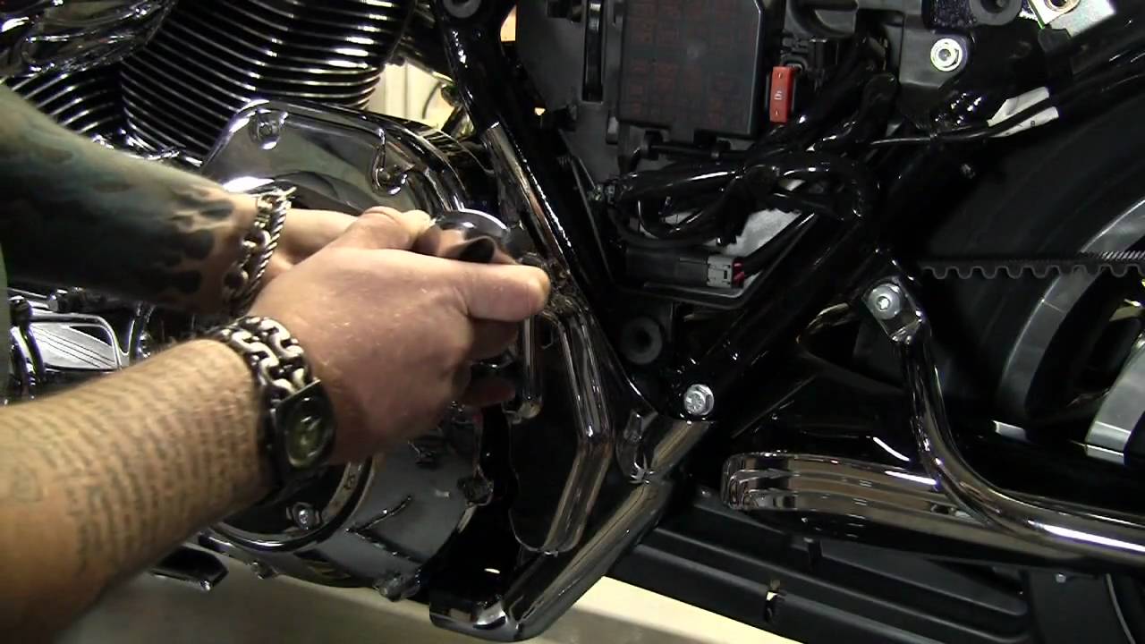 Kuryakyn Garage Harley Davidson MidFrame Covers and Swing Arm Accent