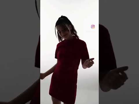 جنيد وزينب أبطال مسلسل البراعم الحمراء اعطوني رأيكن زينب أحلى بحجاب ولا بلاه