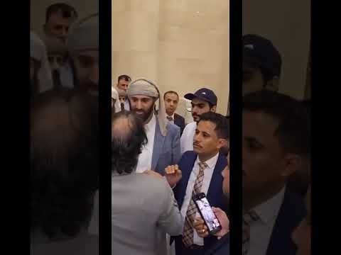 الصحفي الجنوبي سعيد القيق يطرد من عرس صخر علي عبدالله صالح اكسبلور دويتو