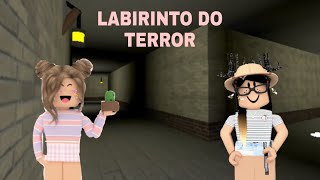 TERROR NO ROBLOX - O QUE TEM NO LABIRINTO? - [THE MAZE] 
