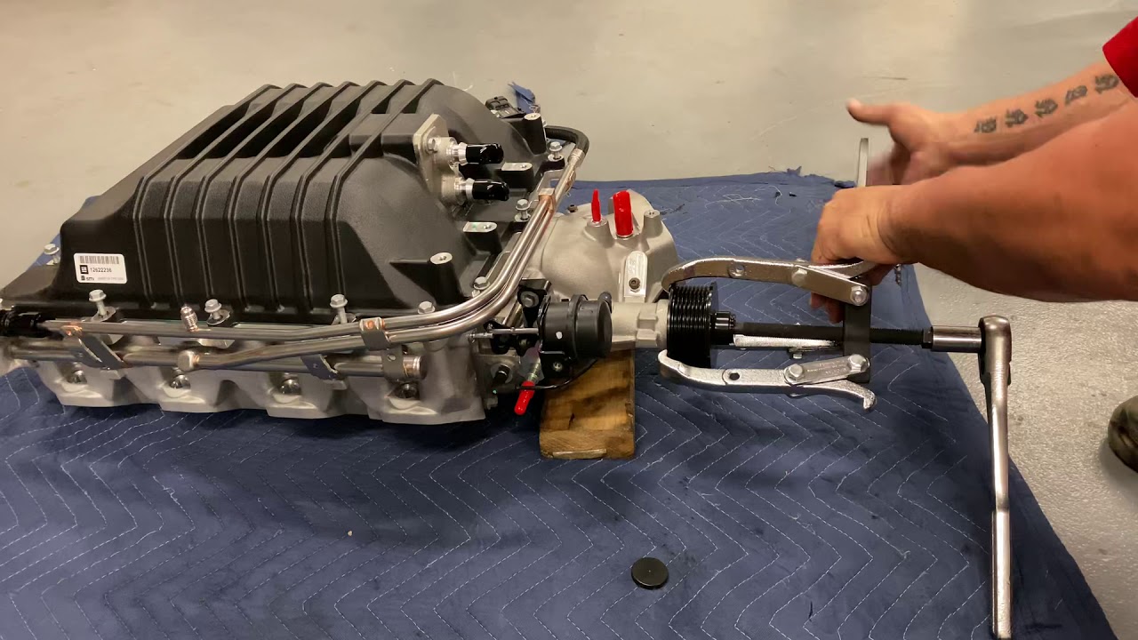 LSA supercharger pulley removal - YouTube