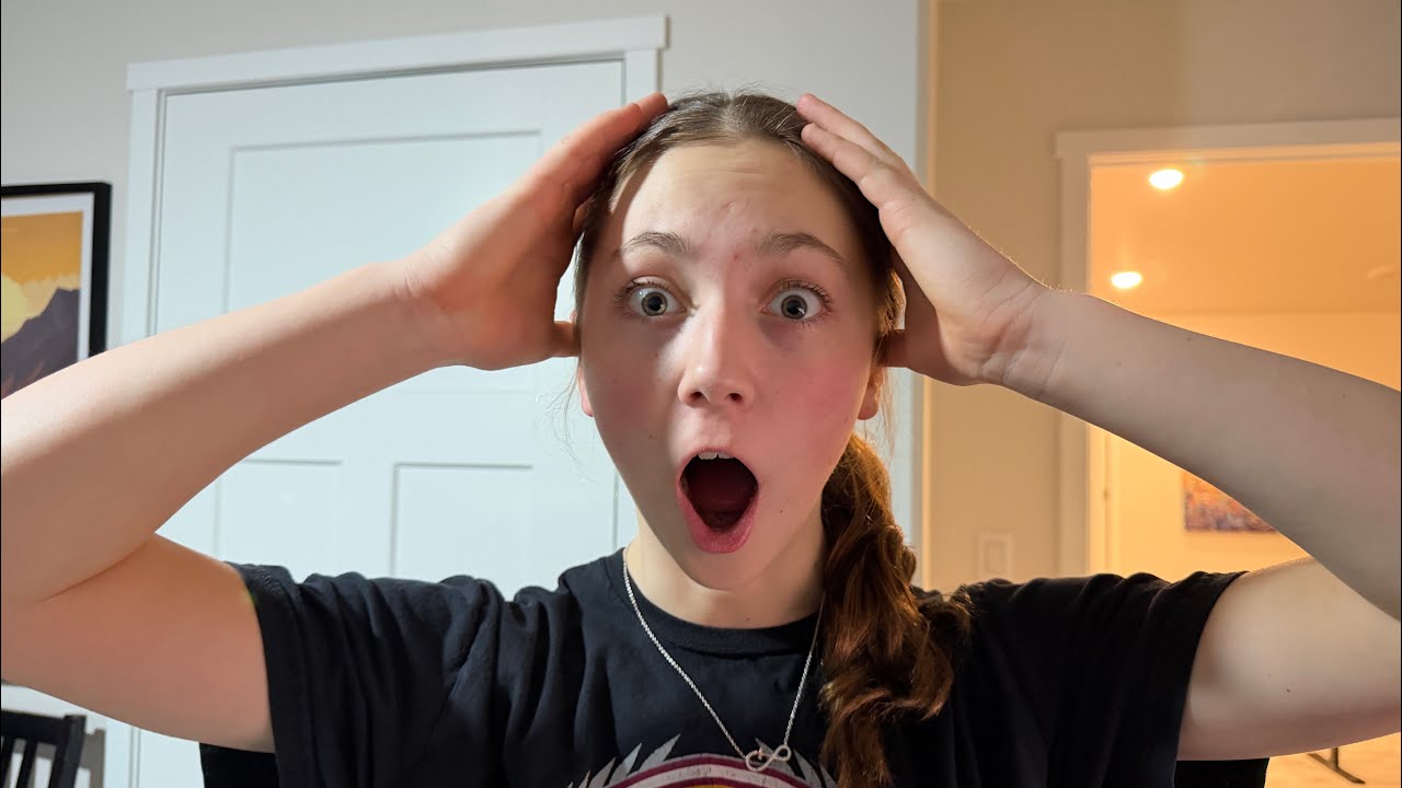 WE MADE HOMEMADE PIZZA AND RATED IT 1-10(gone wrong! 😢)