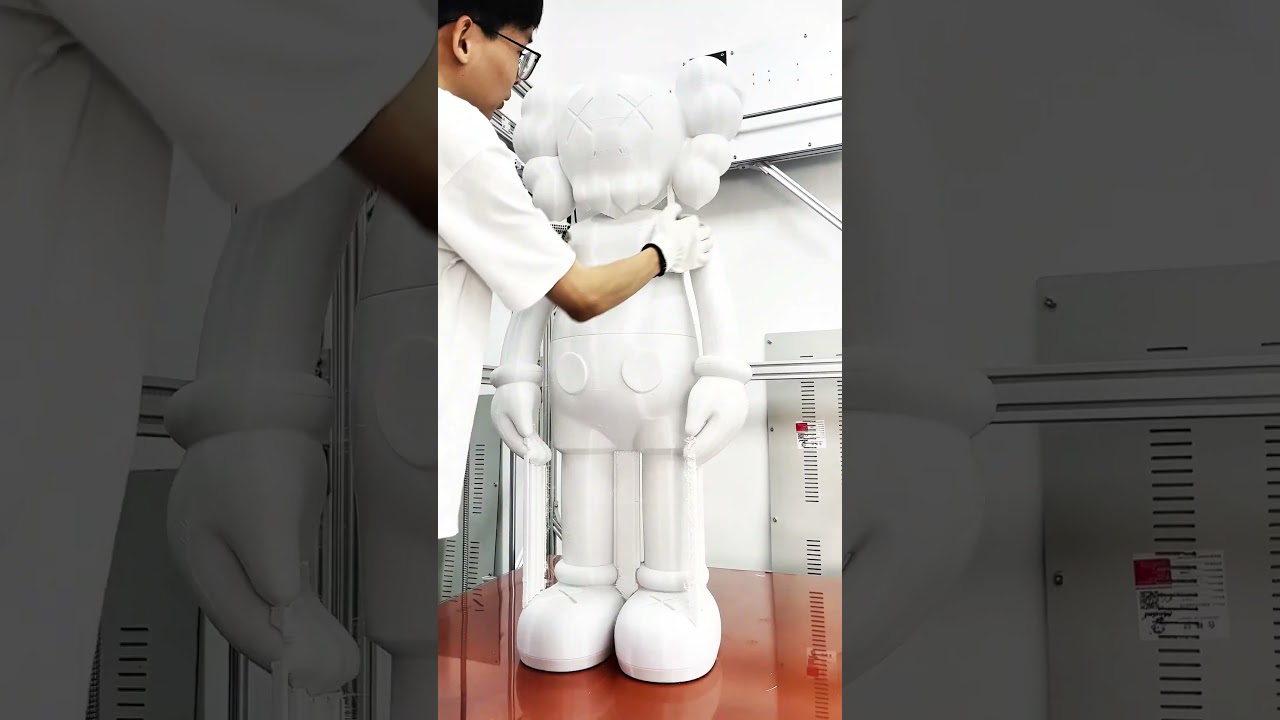 Do you know the Kaws? 