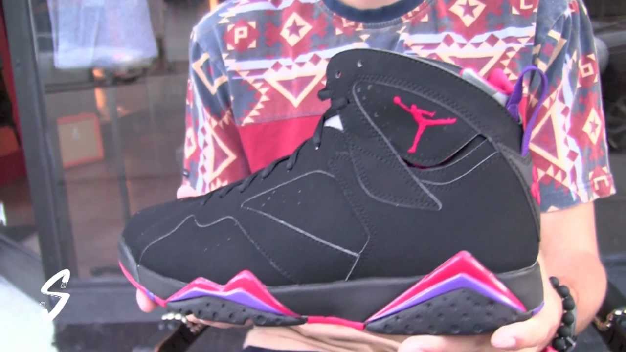 jordan wearing raptor 7