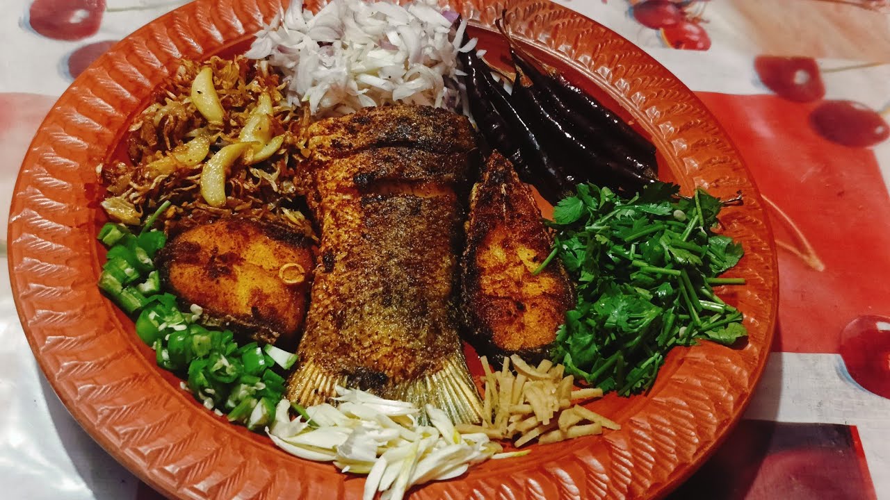 যে কোন মাছ দিয়ে এই সুস্বাদু মজার ভর্তা টি করে নিতে পারবেন/mach vorta recipe Bangla/mach vorta/