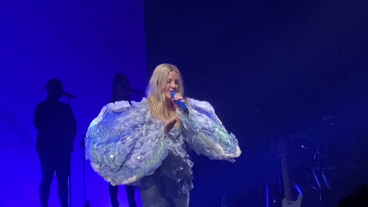 Ellie Goulding - Start (Live in London 17/10/21) Brightest Blue Tour
