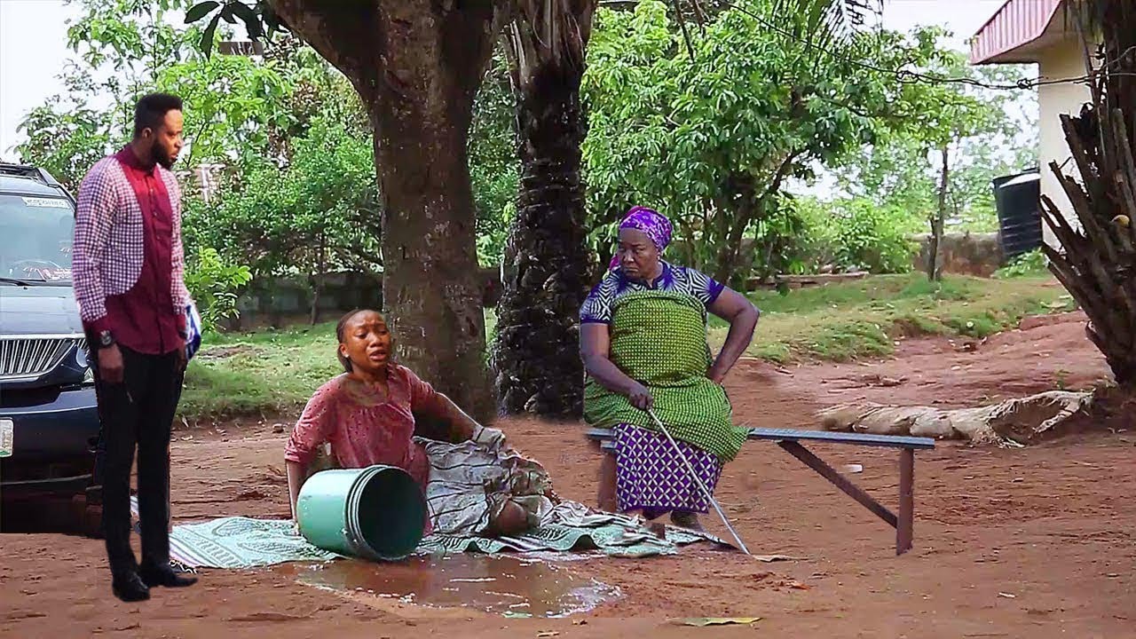 Elle M'a Maltraité Parce Que Ma Mère N'est Plus Sait Pas Dieu Enverra Un Riche Mec Pour Moi:Nolywood