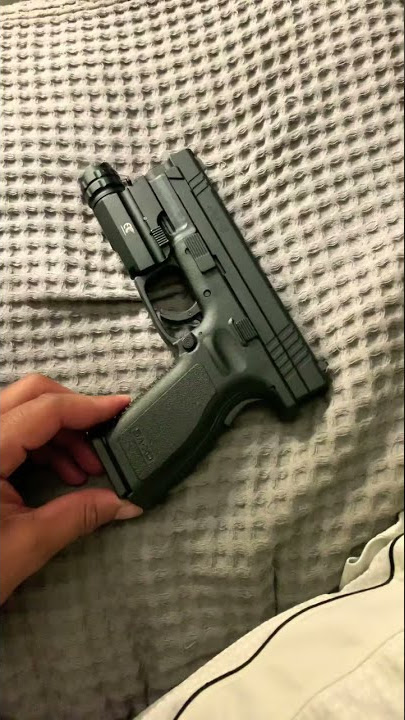 New xd 100 view I’ll do a review on it #sa.xd #9mm #handgun #xd #collection #guncollection #glockboy