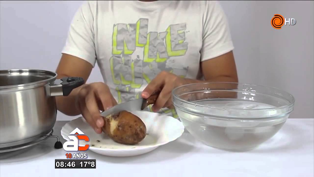 ¿Cómo pelar papas en segundos? - Arriba Córdoba - YouTube