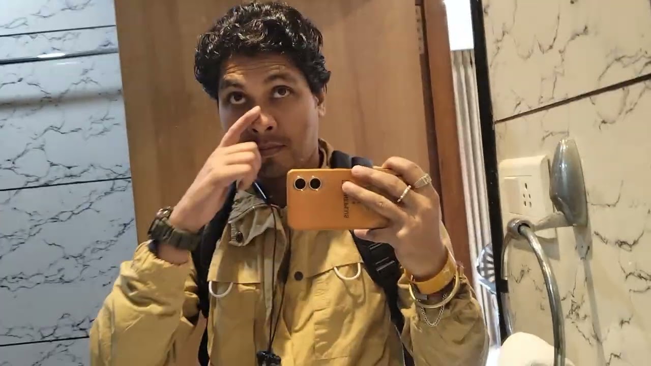 Checkin hyd hotel @JaiShriRamBhakti #jaishreeram 