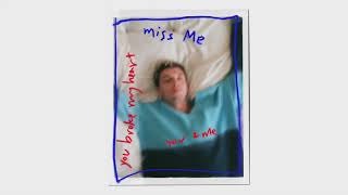 Video voorbeeld van "Lauv - Miss Me (Demo) [Official Audio]"