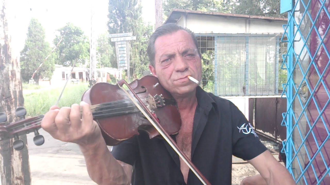 CEL MAI TARE VIOLONIST DIN TARNAVENI ZONA COMBINAT