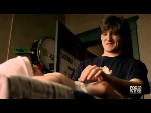 Raising Hope S01E01 Diaper Change Scene [FOX]